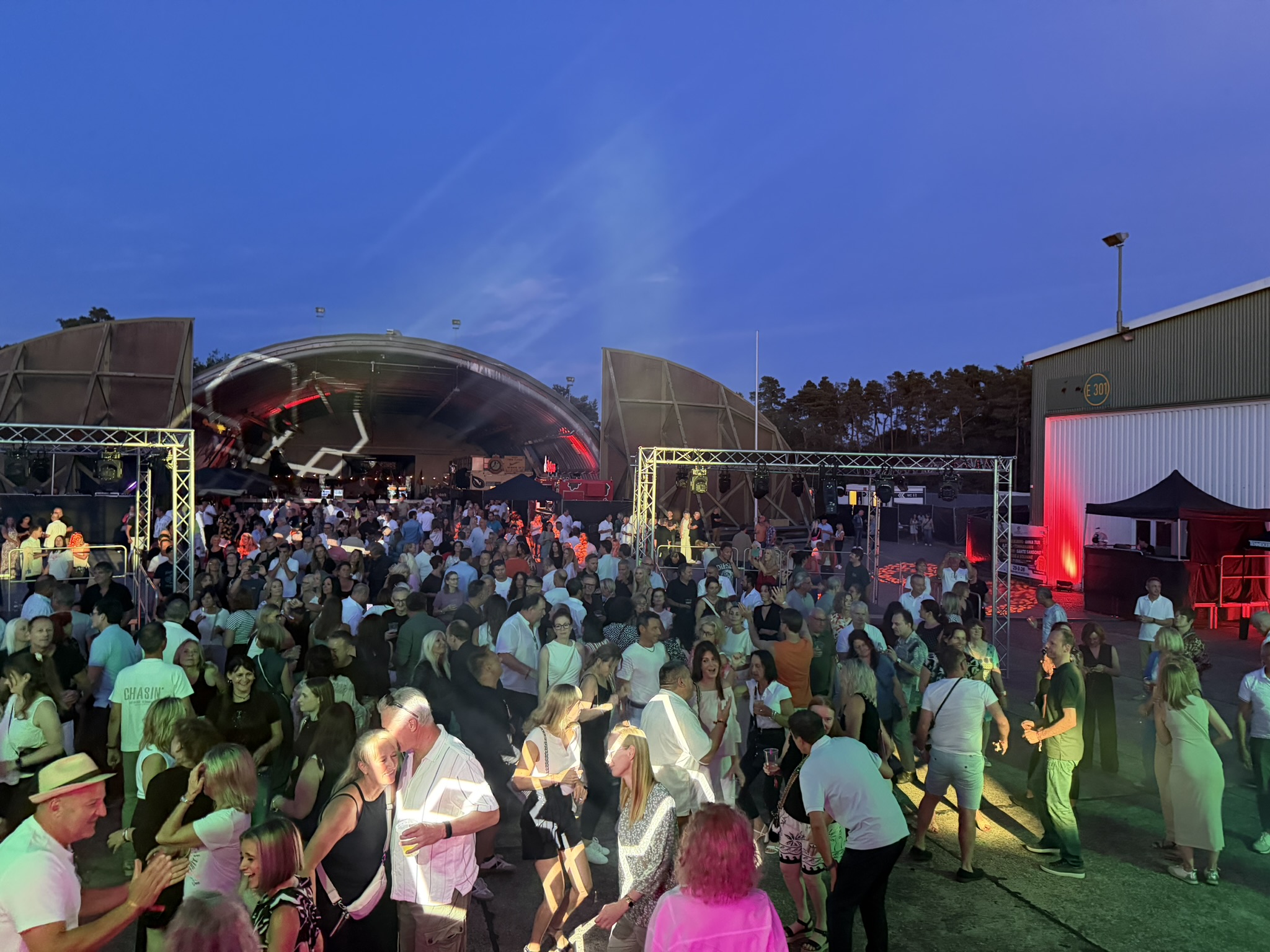 Trianon Hot-Summer-Night